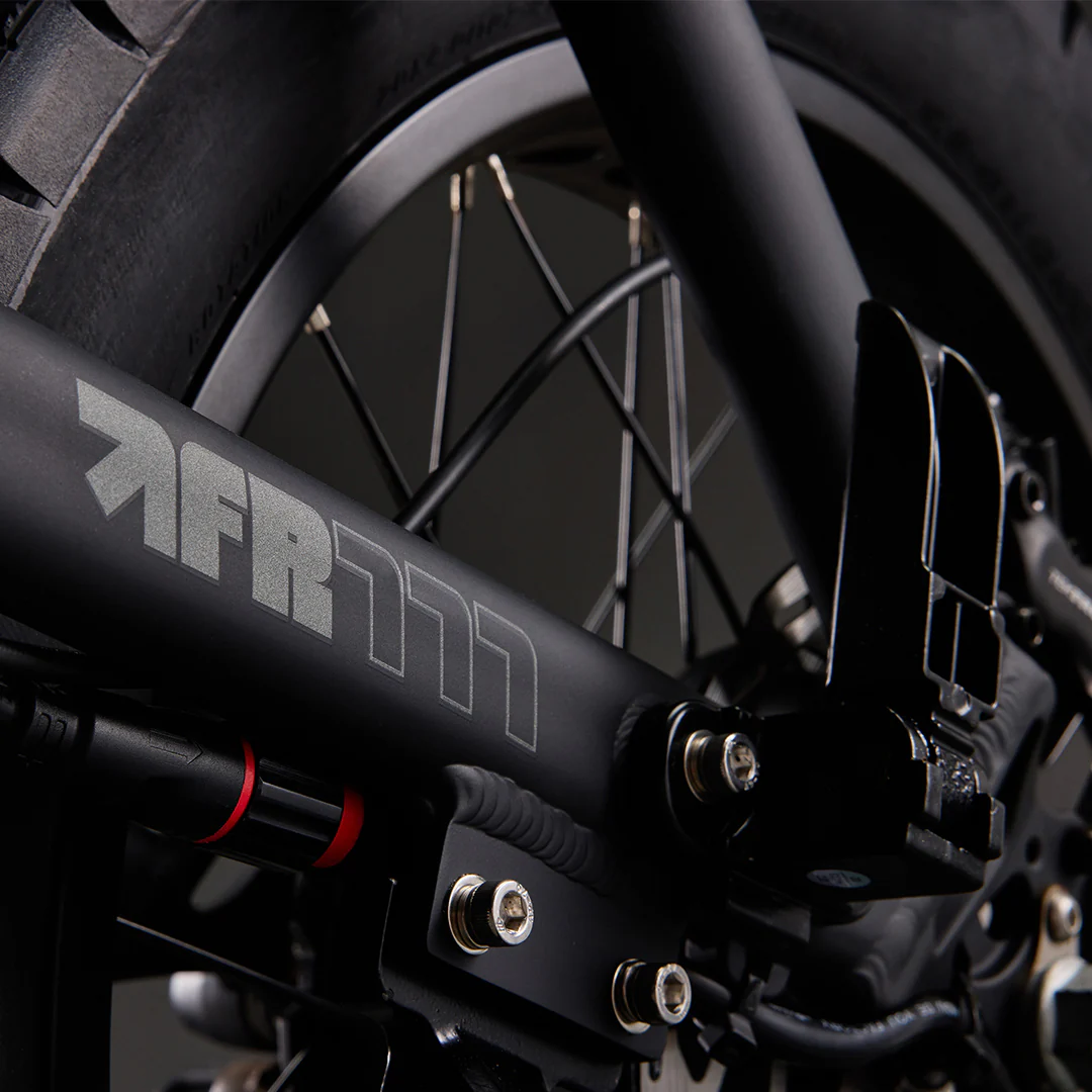 FR777 - BLACK - Image 11